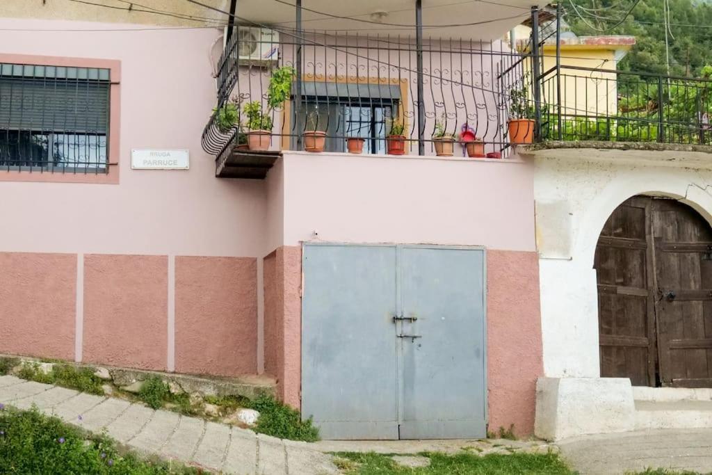 Kasmi Home Krujë Dış mekan fotoğraf